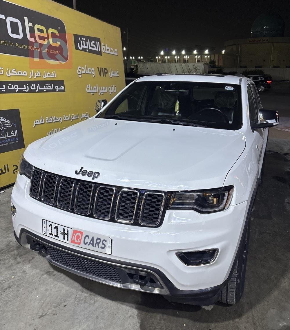 جيب جراند شيروكي